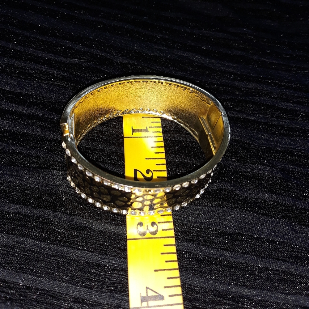 Bracelet - Picture 2 of 6
